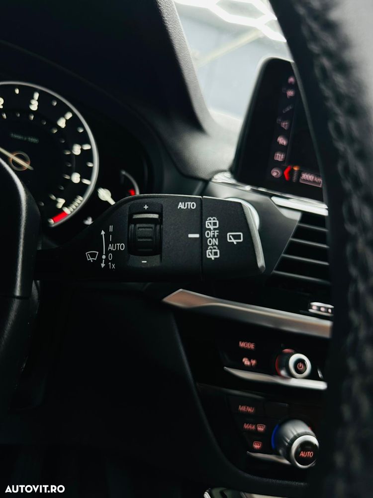 BMW X3 xDrive20i Aut. xLine - 33