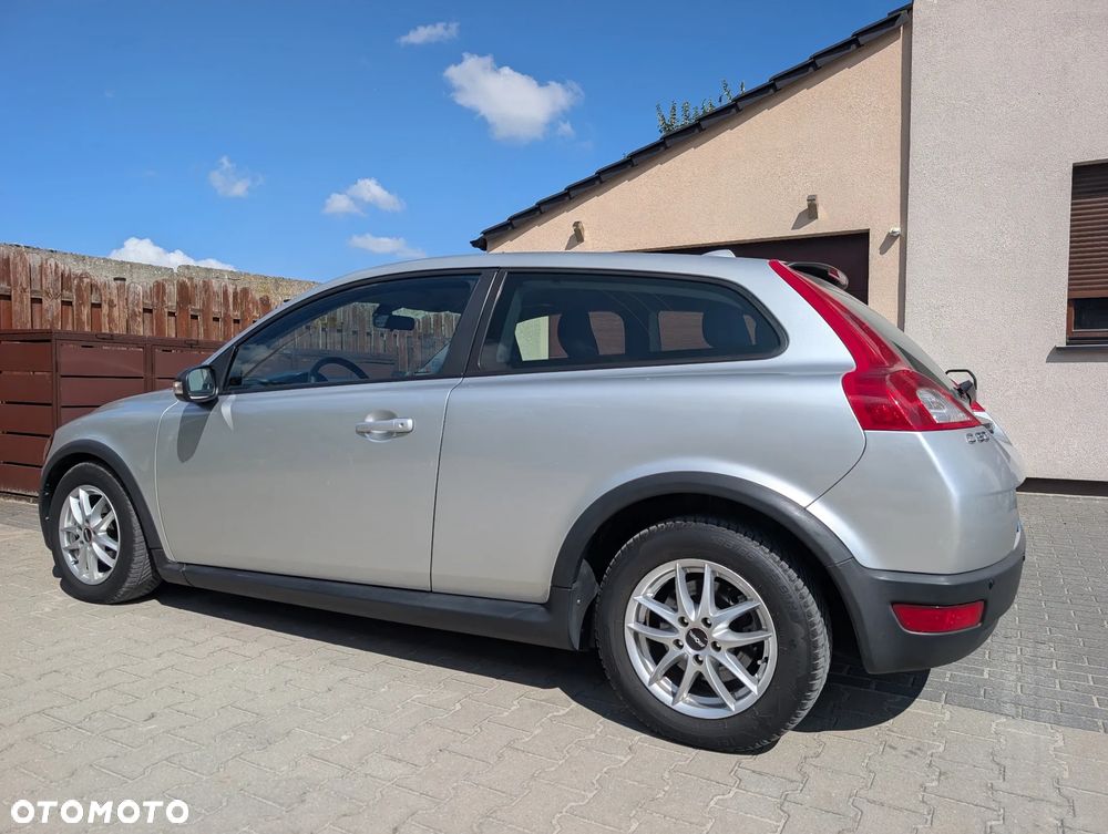 Volvo C30 1.8 Momentum - 8