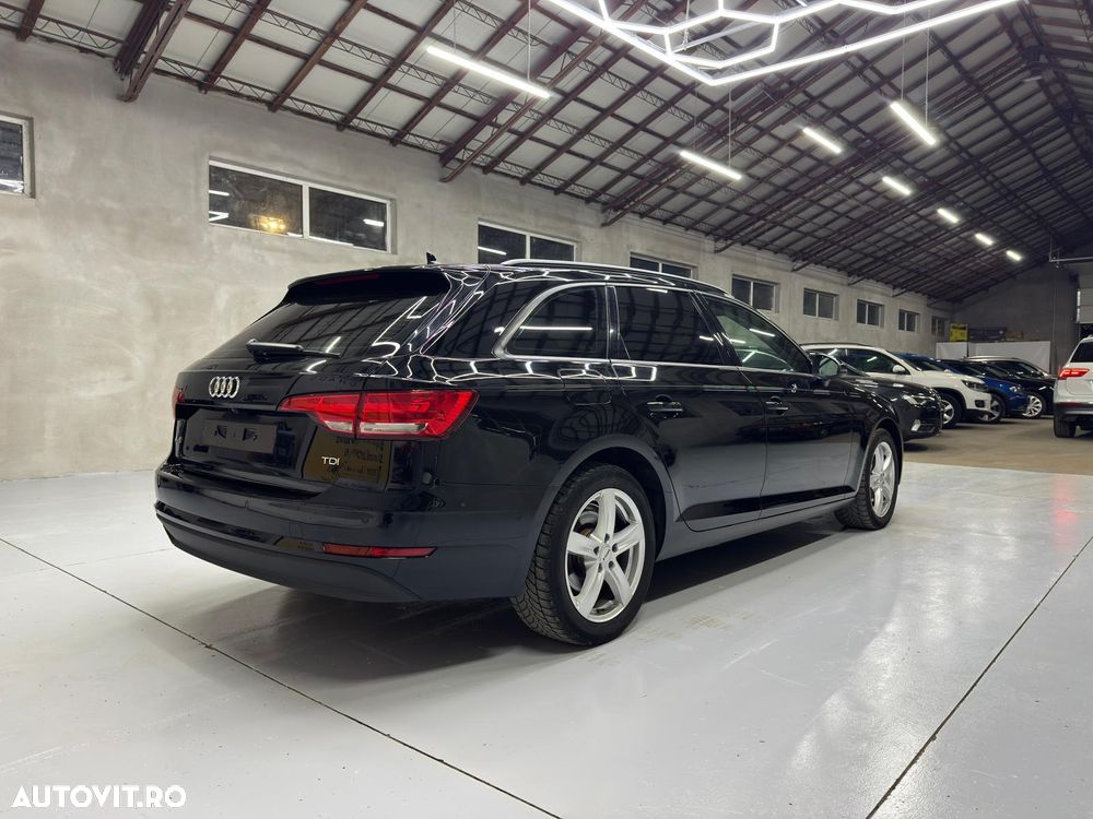 Audi A4 2.0 TDI quattro Stronic - 4