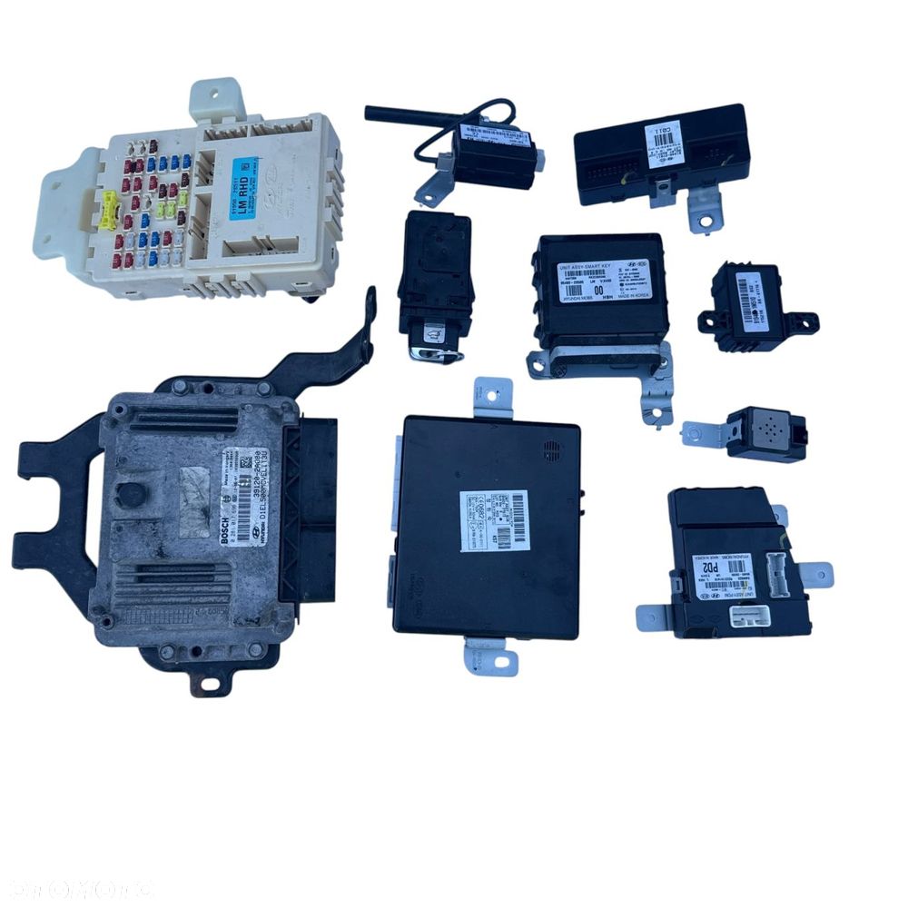 Komputer ECU zestaw startowy Hyundai ix35 1.7 CRDI - 1