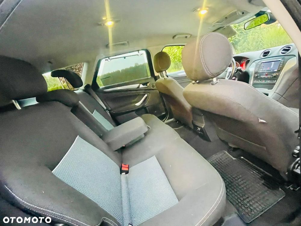 Ford Mondeo 2.0 TDCI Titanium - 12