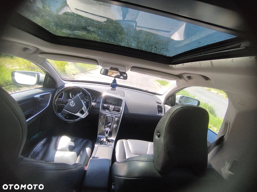 Volvo XC 60 T6 AWD Momentum - 7
