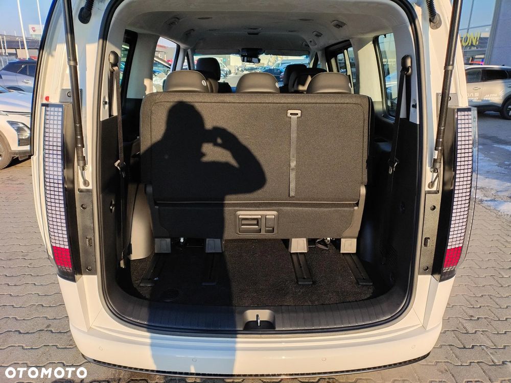 Hyundai Staria 1.6 T-GDI HEV Luxury - 27