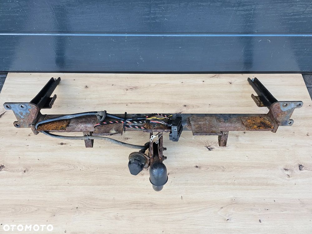 HAK HOLOWNICZY WIĄZKA GNIAZDO 13 PIN MODUŁ OPEL ASTRA H KOMBI