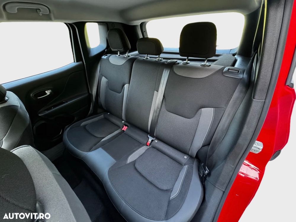 Jeep Renegade 1.3 T-GDI 4xe Automatik Limited - 6