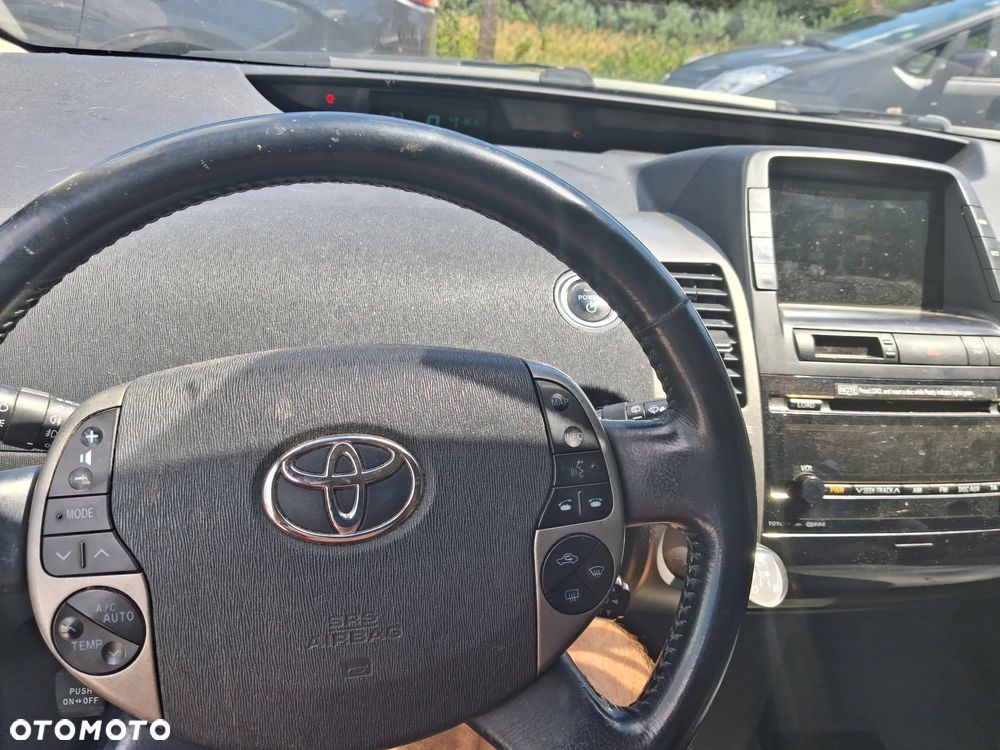 Toyota Prius 1.5 VVT-i Prestige - 6