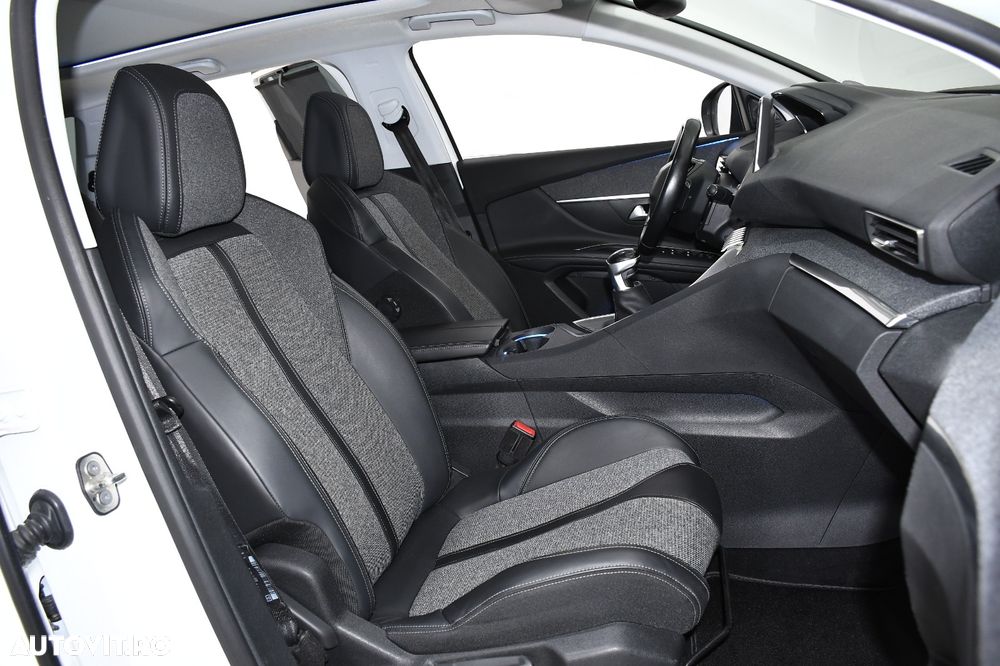 Peugeot 5008 PureTech 130 Allure - 11