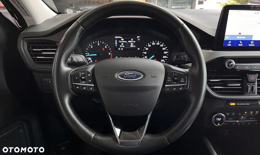 Ford Kuga 2.0 EcoBlue 4x4 TITANIUM X - 11