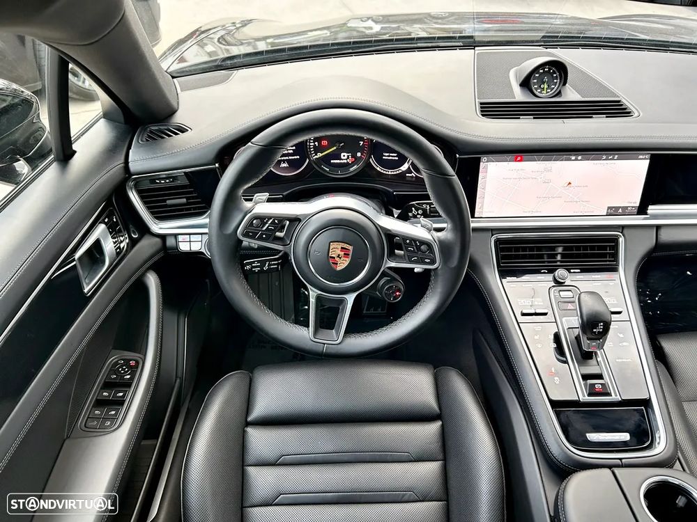 Porsche Panamera 4 E-Hybrid - 9