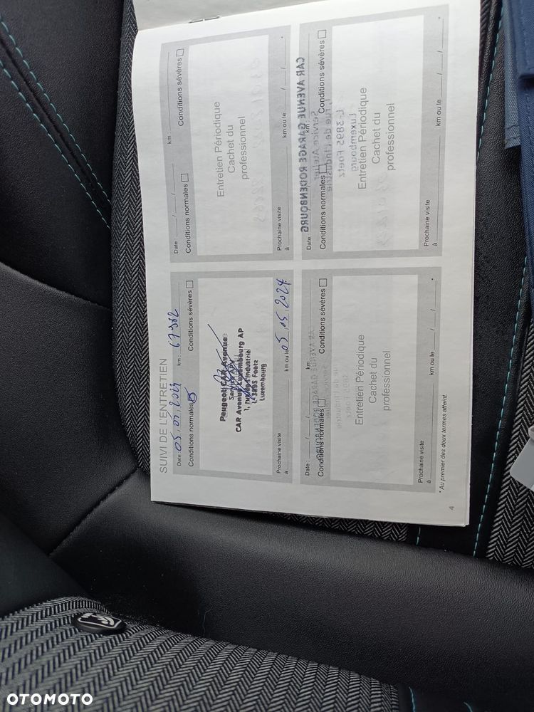 Peugeot 3008 PureTech 130 Stop & Start GPF EAT8 Allure Pack - 31