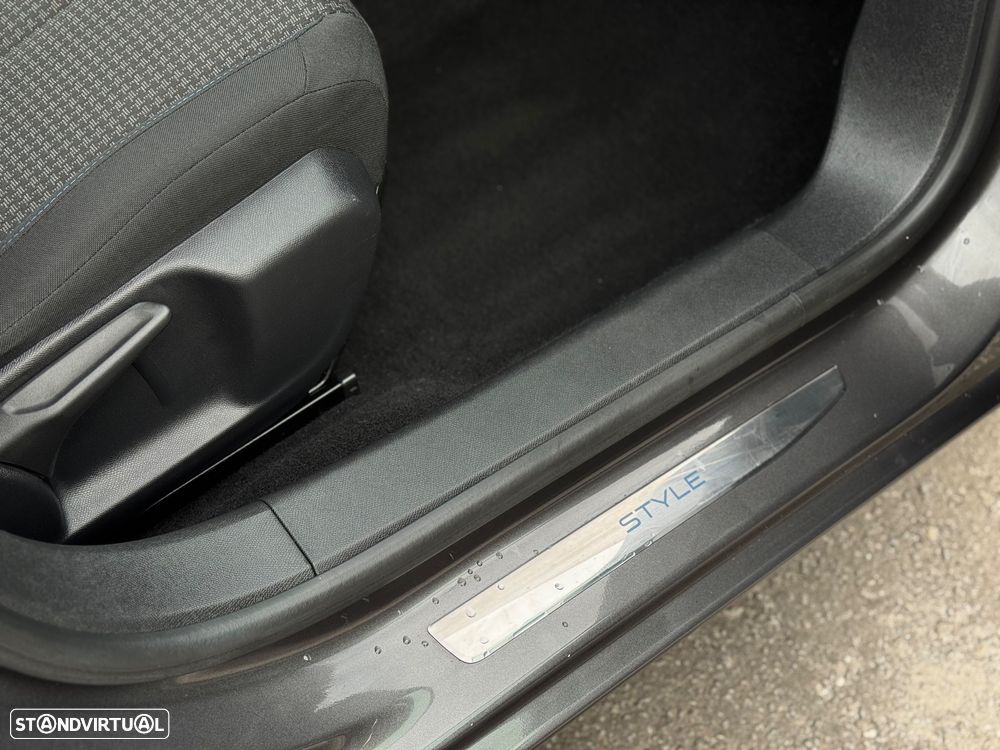Peugeot 308 SW 1.5 BlueHDi Style - 20