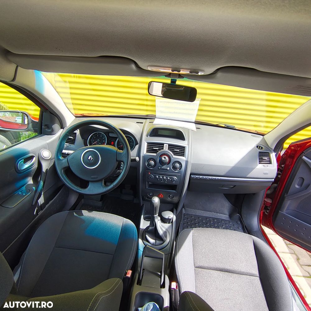 Renault Megane - 2