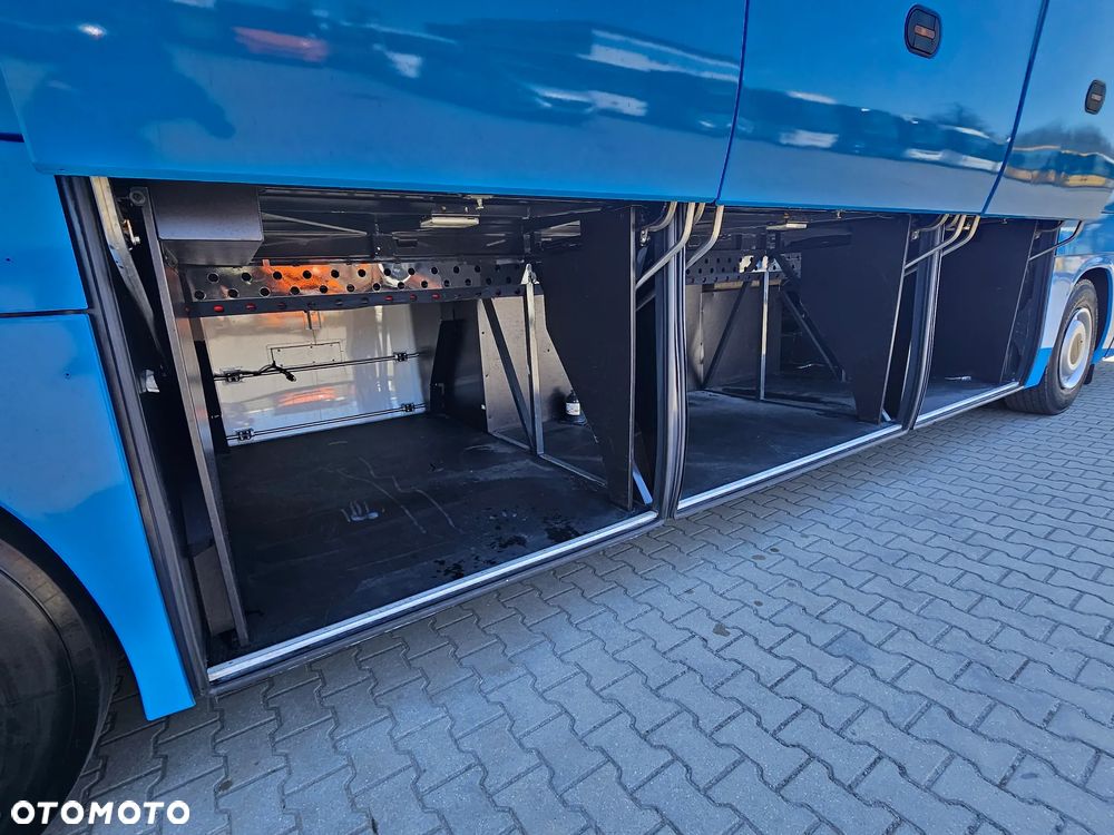Iveco MAGELYS HD / SPROWADZONY/ MANUAL/ WC / EURO 6 - 38