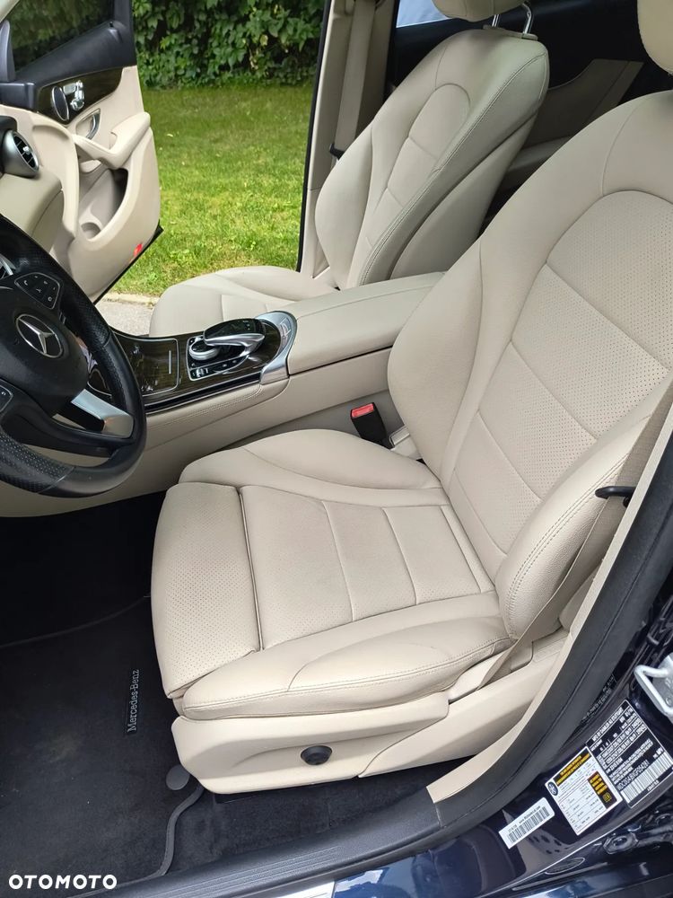 Mercedes-Benz GLC - 10