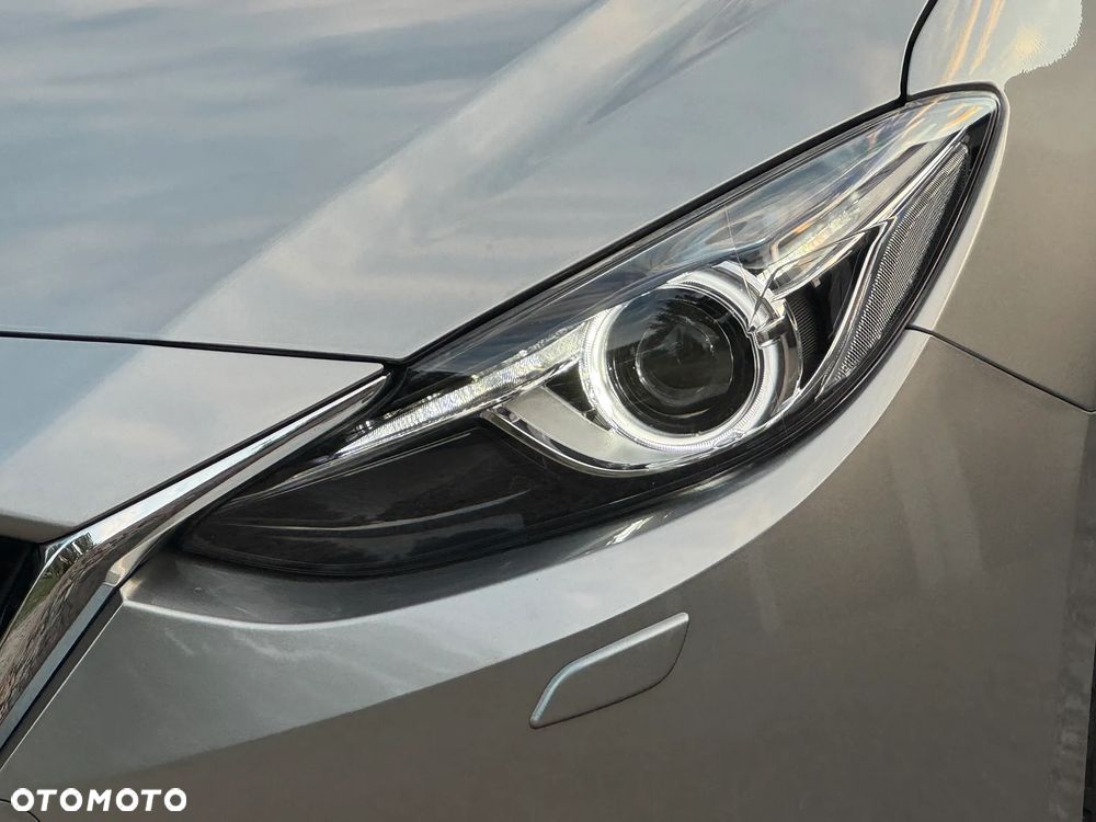 Mazda 3 - 15