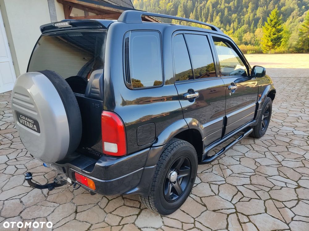 Suzuki Grand Vitara 2.5 V6 Comfort - 6