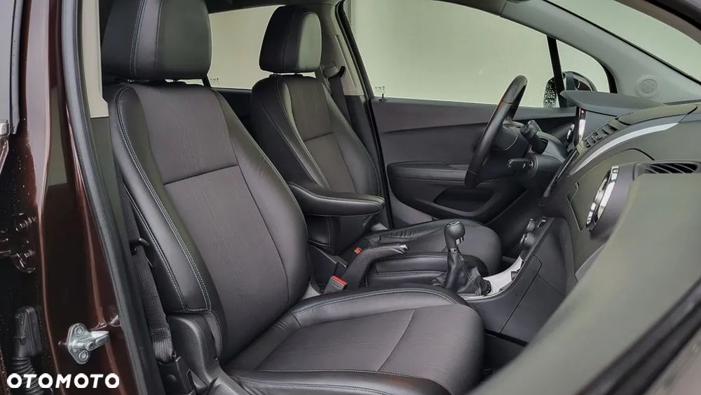 Chevrolet Trax 1.6 LT - 24