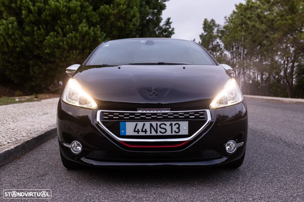 Peugeot 208 1.6 THP GTi - 12