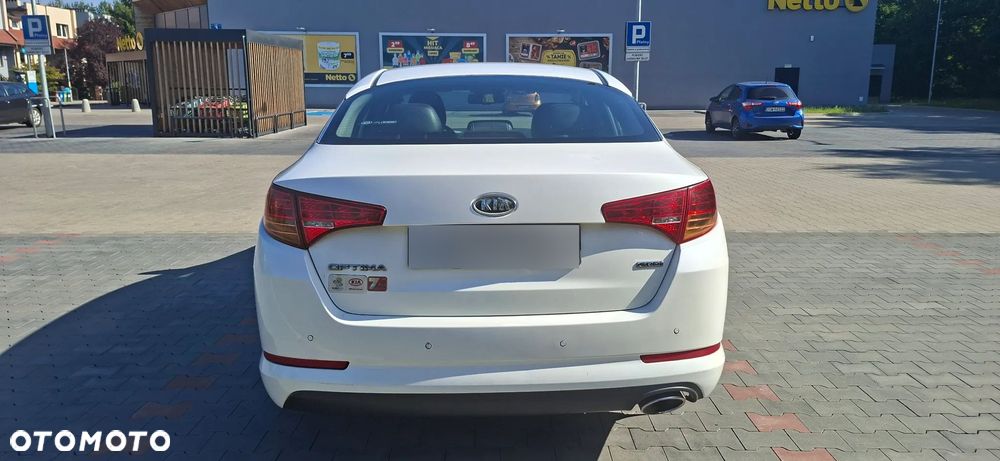 Kia Optima - 6