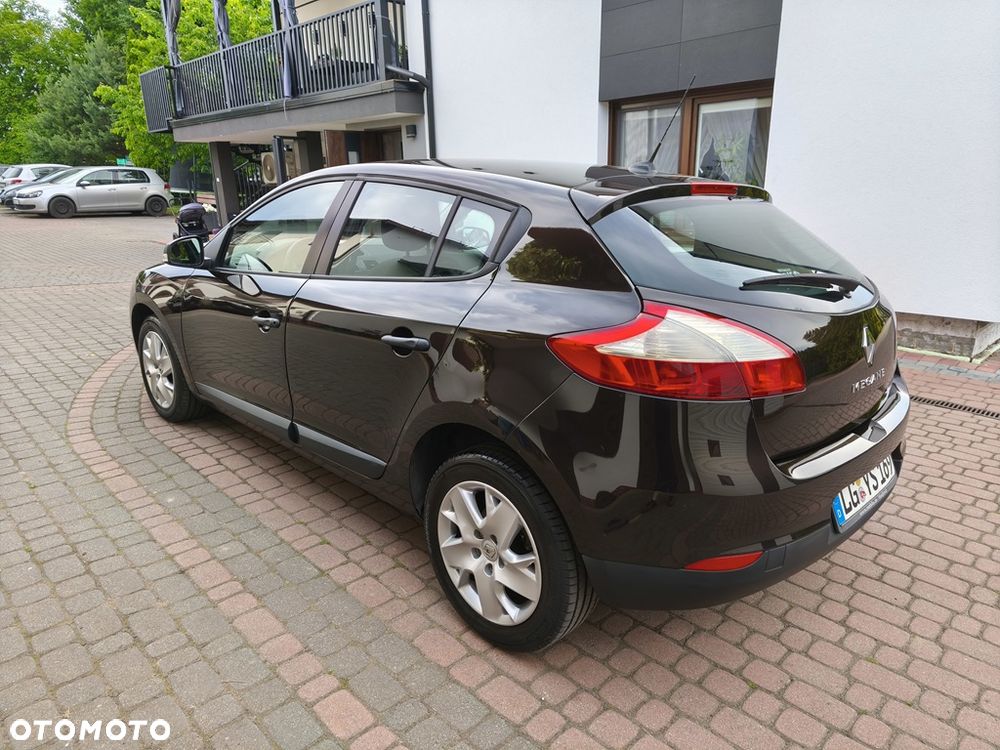 Renault Megane 1.6 16V 100 TomTom Edition - 16