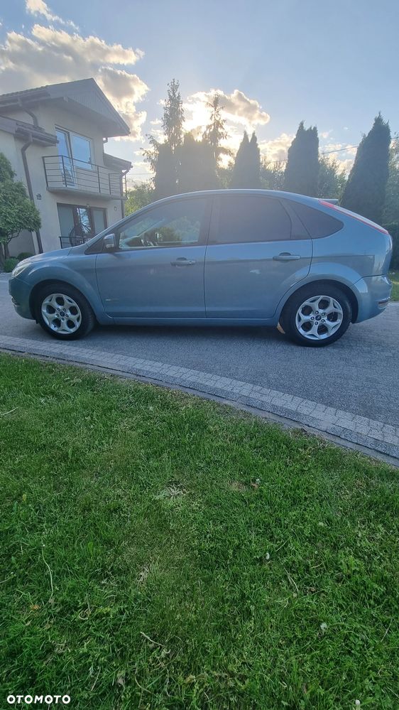 Ford Focus 1.4 Ambiente - 3