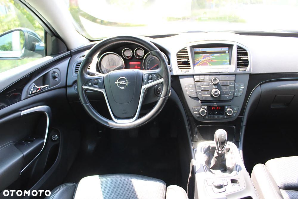 Opel Insignia 1.6 Turbo Cosmo - 10