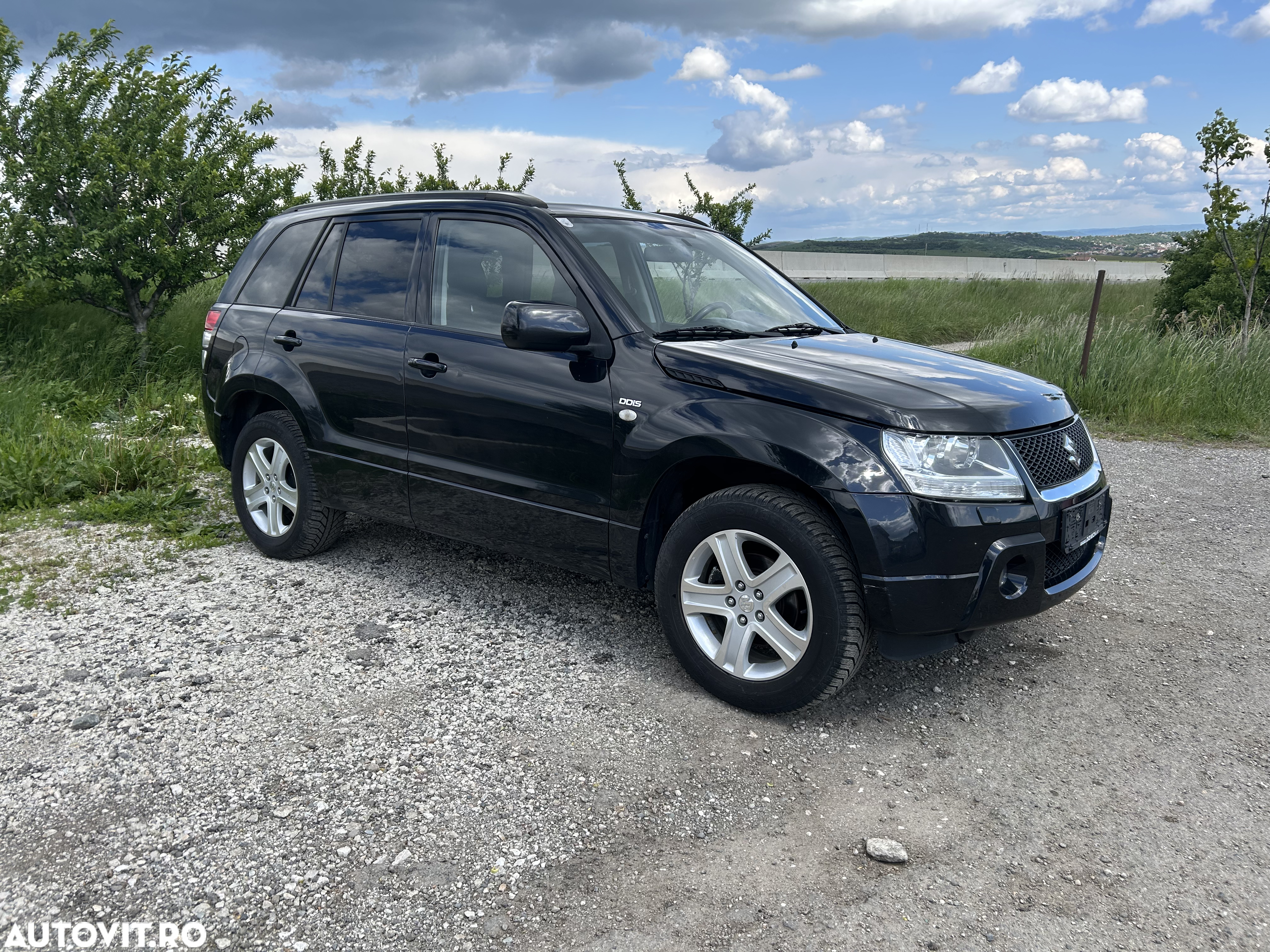 Suzuki Grand Vitara 1.9 DDiS Comfort DPF - 3