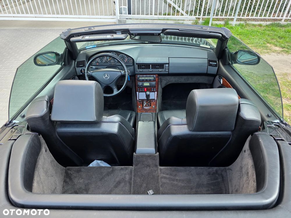 Mercedes-Benz SL - 18