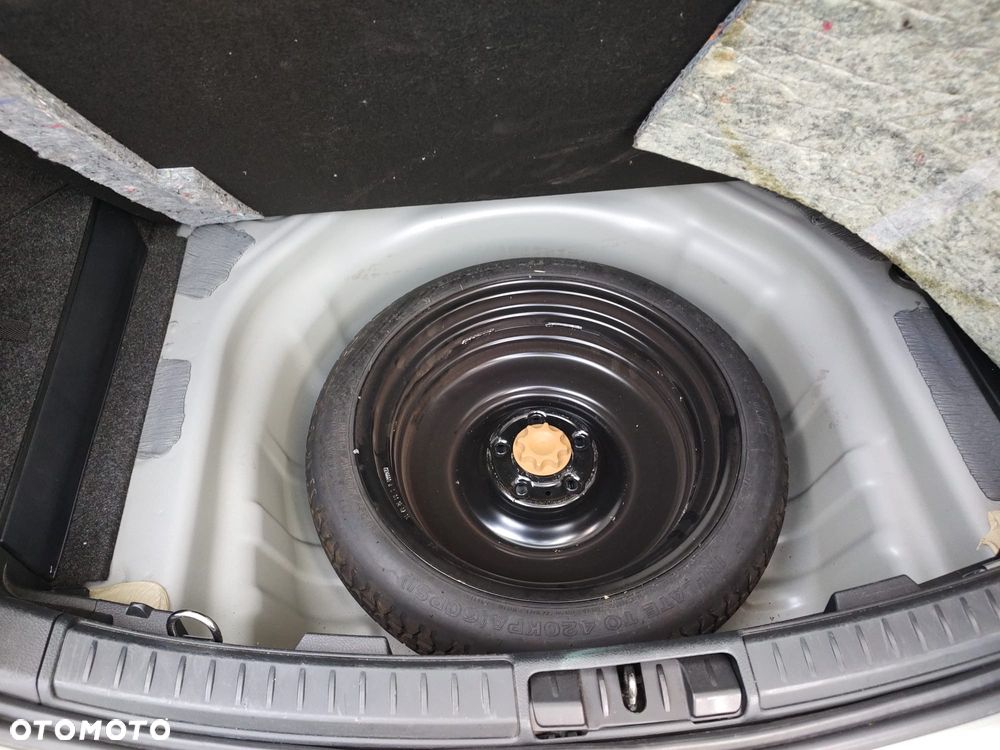 Toyota Auris 1.6 Comfort - 11