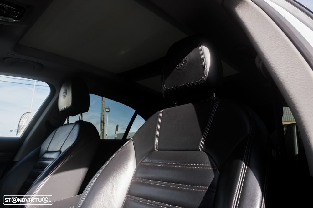 Alfa Romeo Stelvio 2.2 D Veloce Ti Q4 AT8 - 24