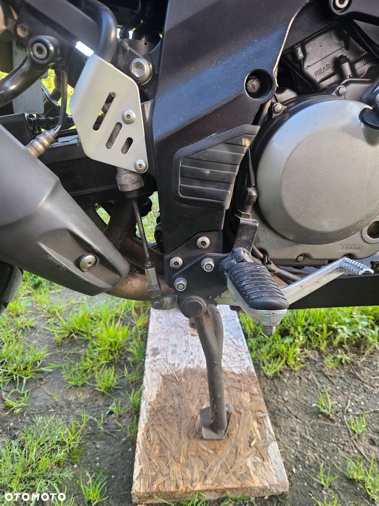 Suzuki V-STROM - 9