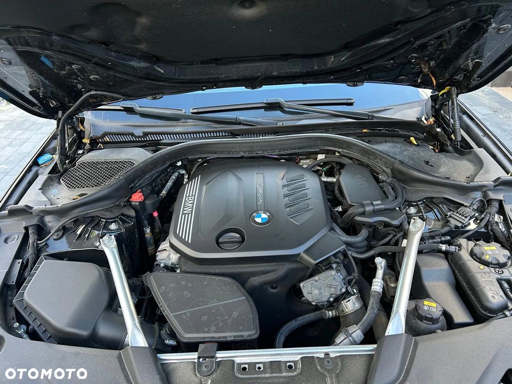 BMW Seria 5 520d xDrive Luxury Line - 10