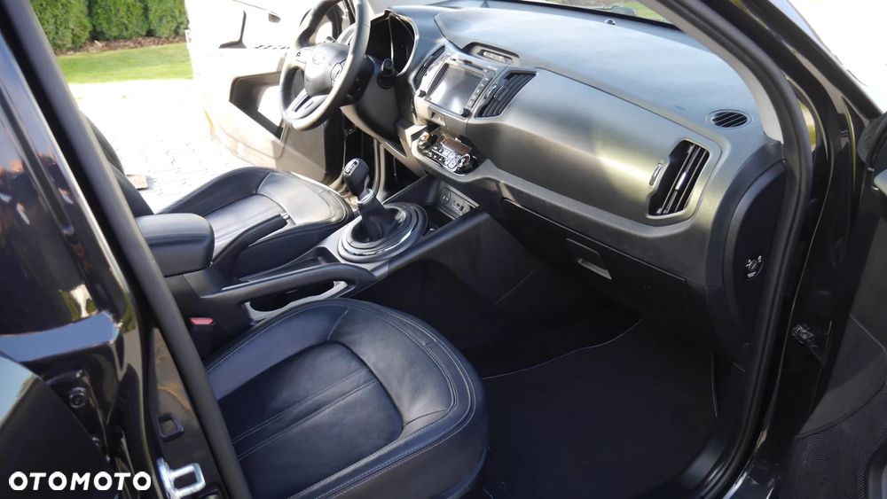 Kia Sportage 2.0 CRDI XL AWD - 13