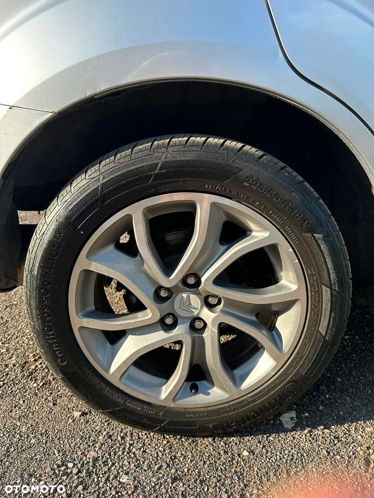 Citroën C-Crosser - 19