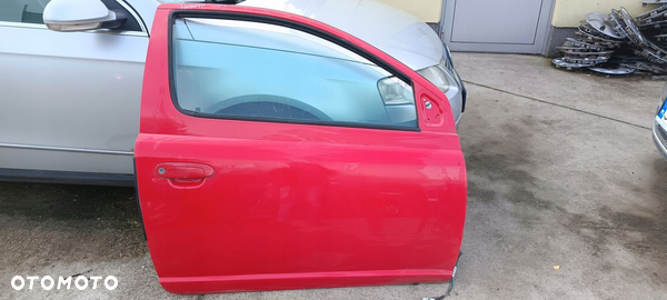 TOYOTA YARIS I DRZWI PRZÓD PRAWE LEWE 3P0