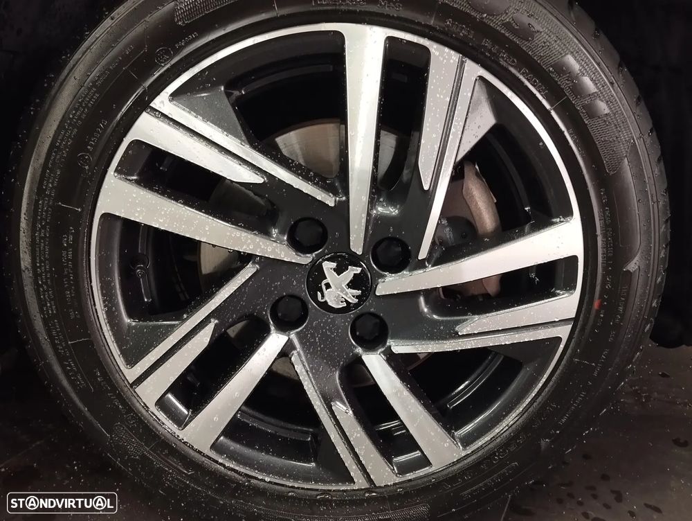 Peugeot 208 1.2 PureTech Allure Pack EAT8 - 10