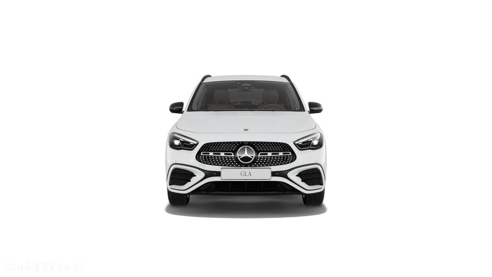 Mercedes-Benz GLA - 2