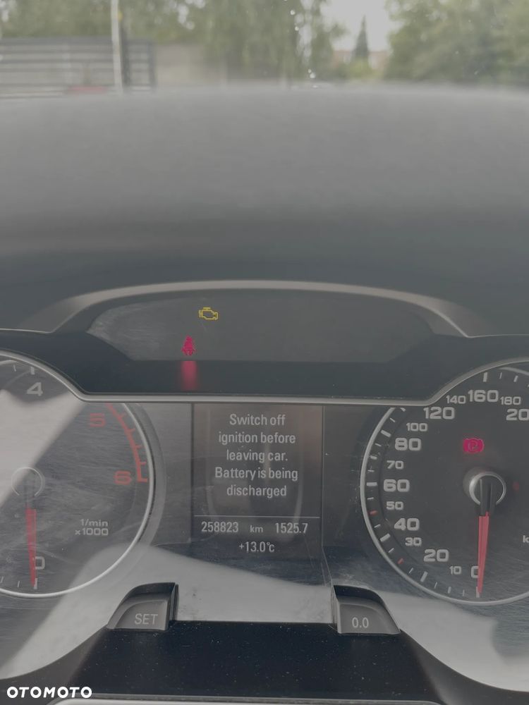 Audi A4 Limousine - 9