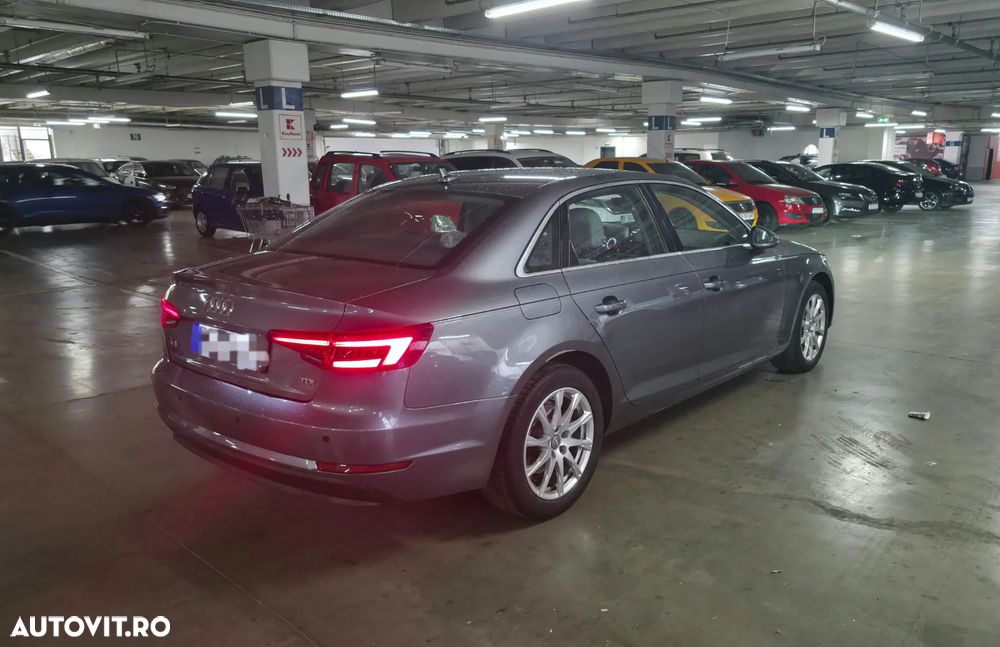 Audi A4 2.0 TDI ultra S tronic Sport - 7