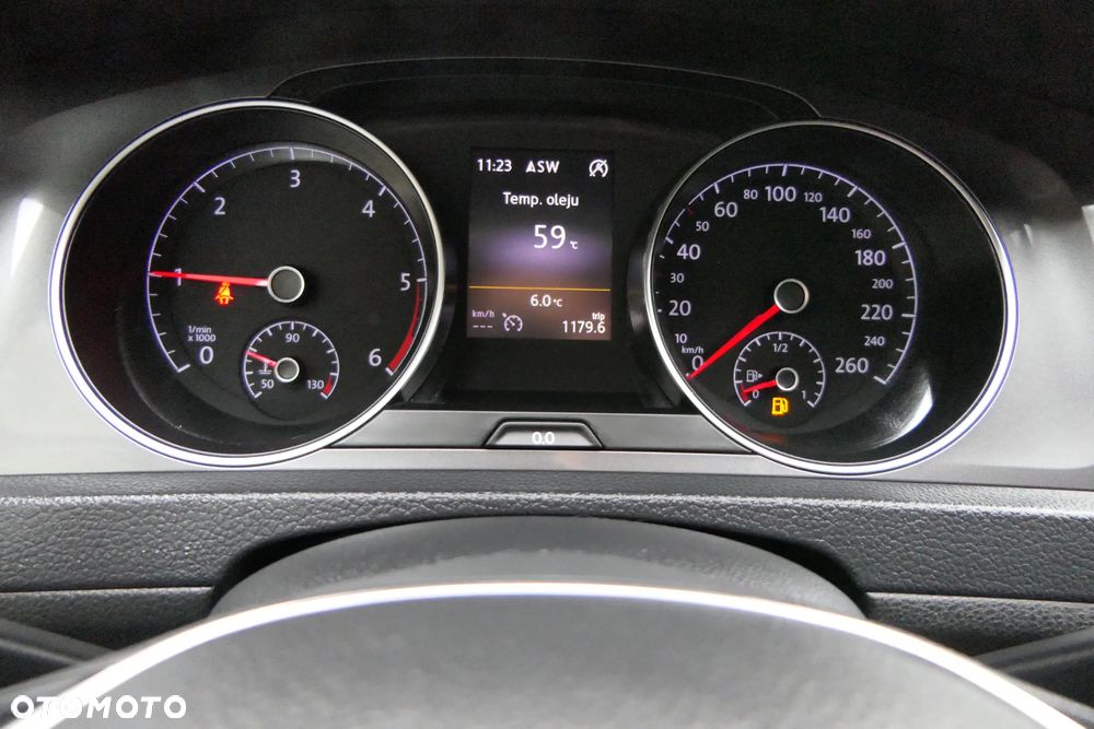 Volkswagen Golf Variant 2.0 TDI BMT 4Mot Highline - 28