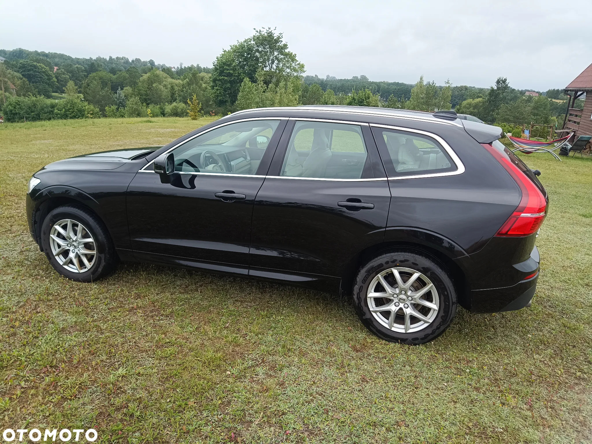 Volvo XC 60 D4 Momentum Pro - 5