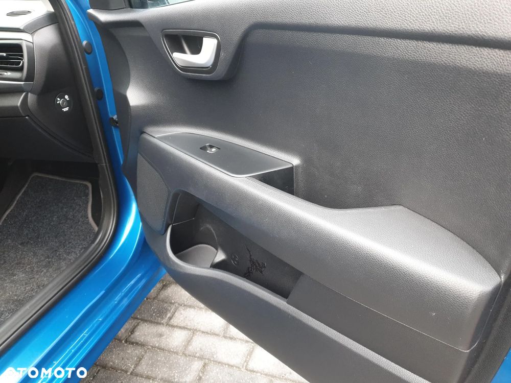 Kia Rio 1.2 M - 24