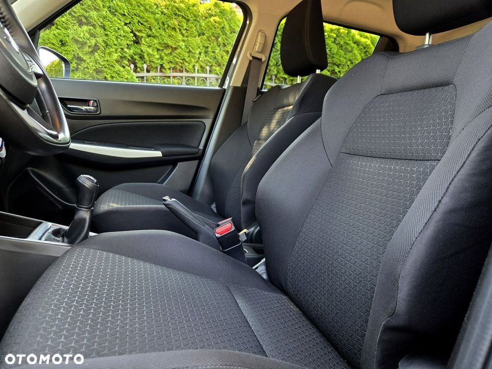 Suzuki Swift 1.2 Dualjet Hybrid Comfort - 9