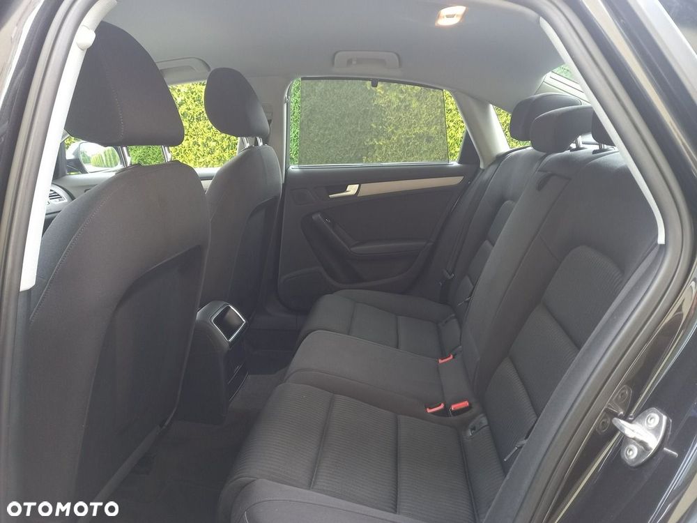 Audi A4 Limousine 2.0 TDI 112g DPF Ambition - 24