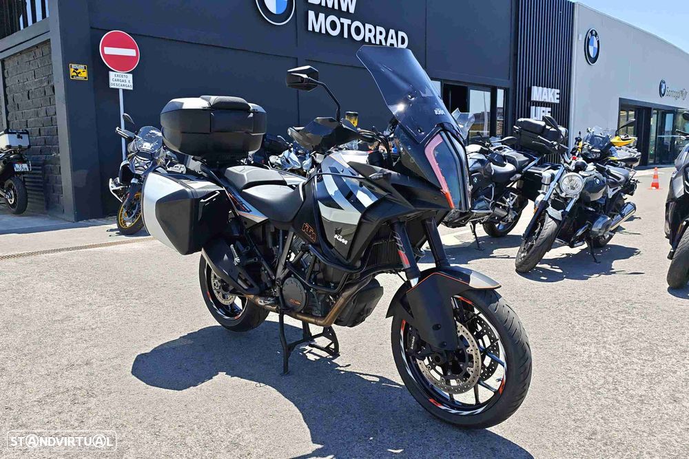 KTM 1290 Super Adventure - 1