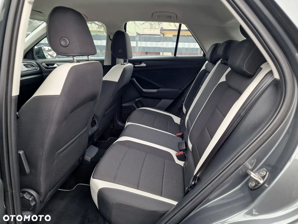 Volkswagen T-Roc 2.0 TDI SCR DSG Sport - 20