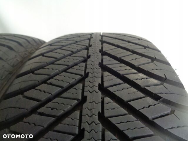 GOODYEAR VECTOR 215/60R17 96V - 5