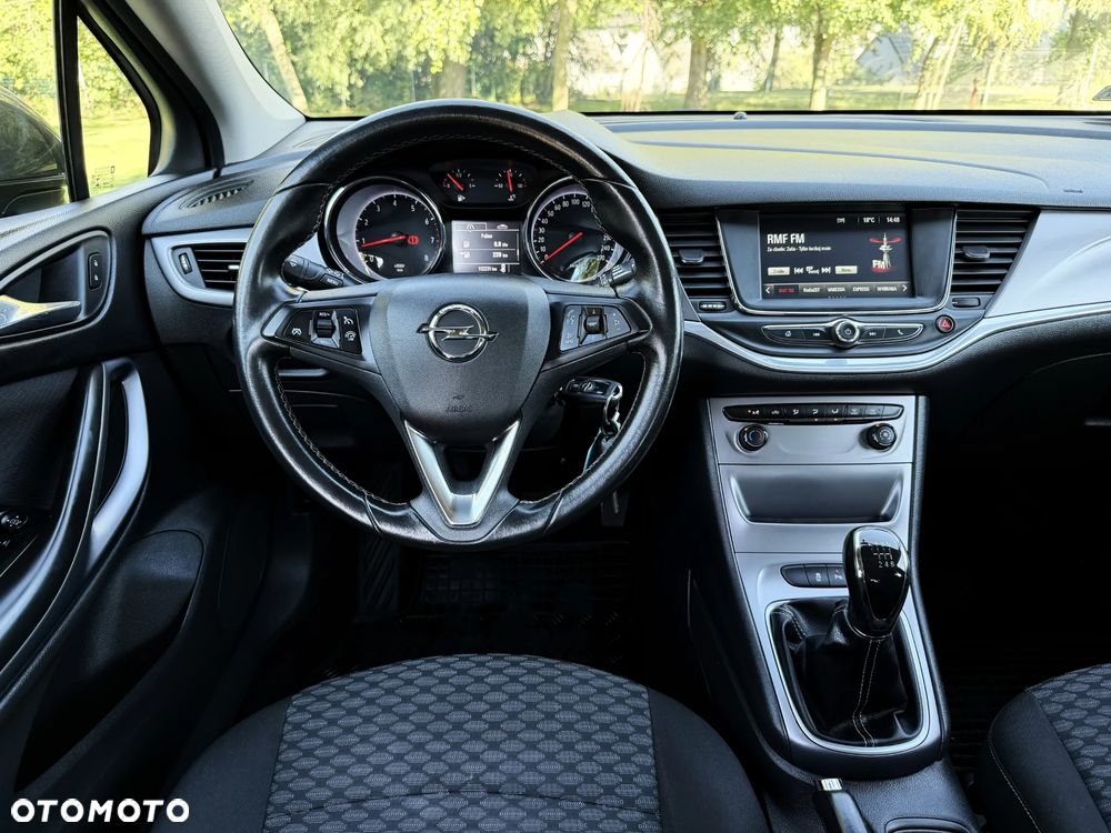 Opel Astra 1.4 T Enjoy - 36