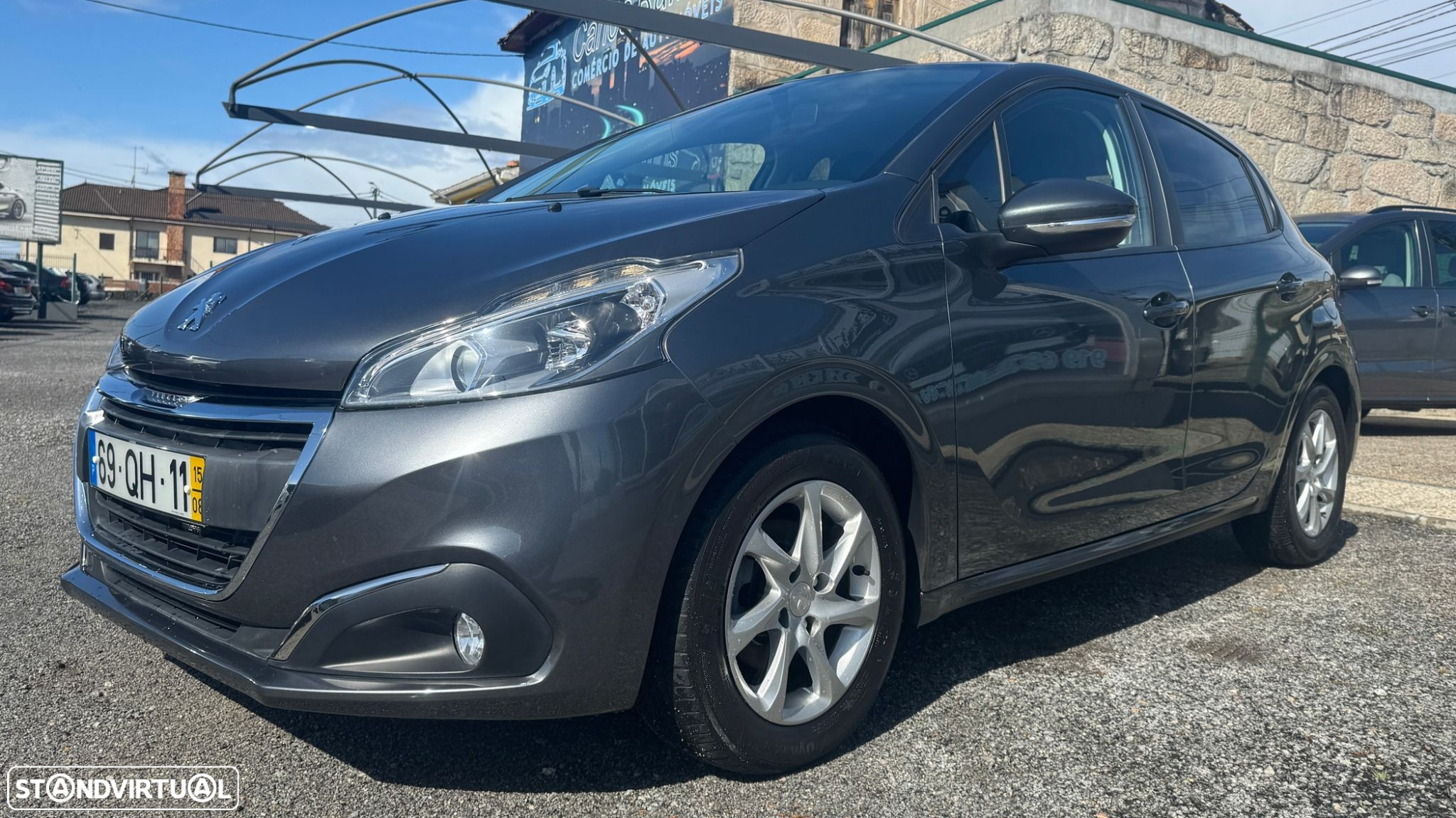 Peugeot 208 1.4 HDi Allure - 2