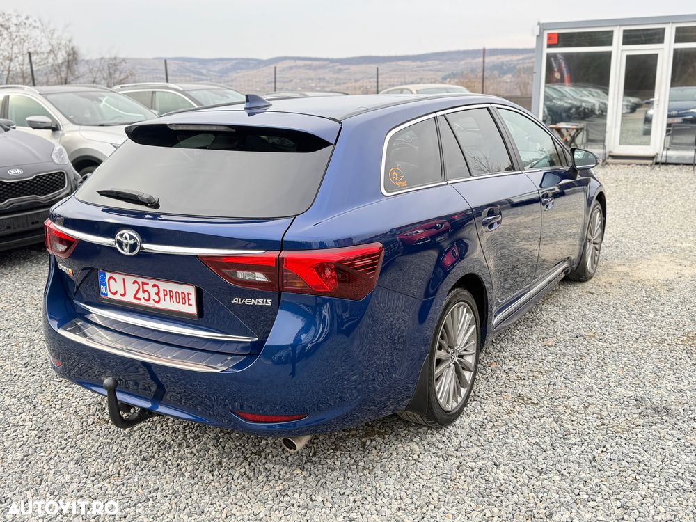 Toyota Avensis 2.0 D-4D Executive - 19